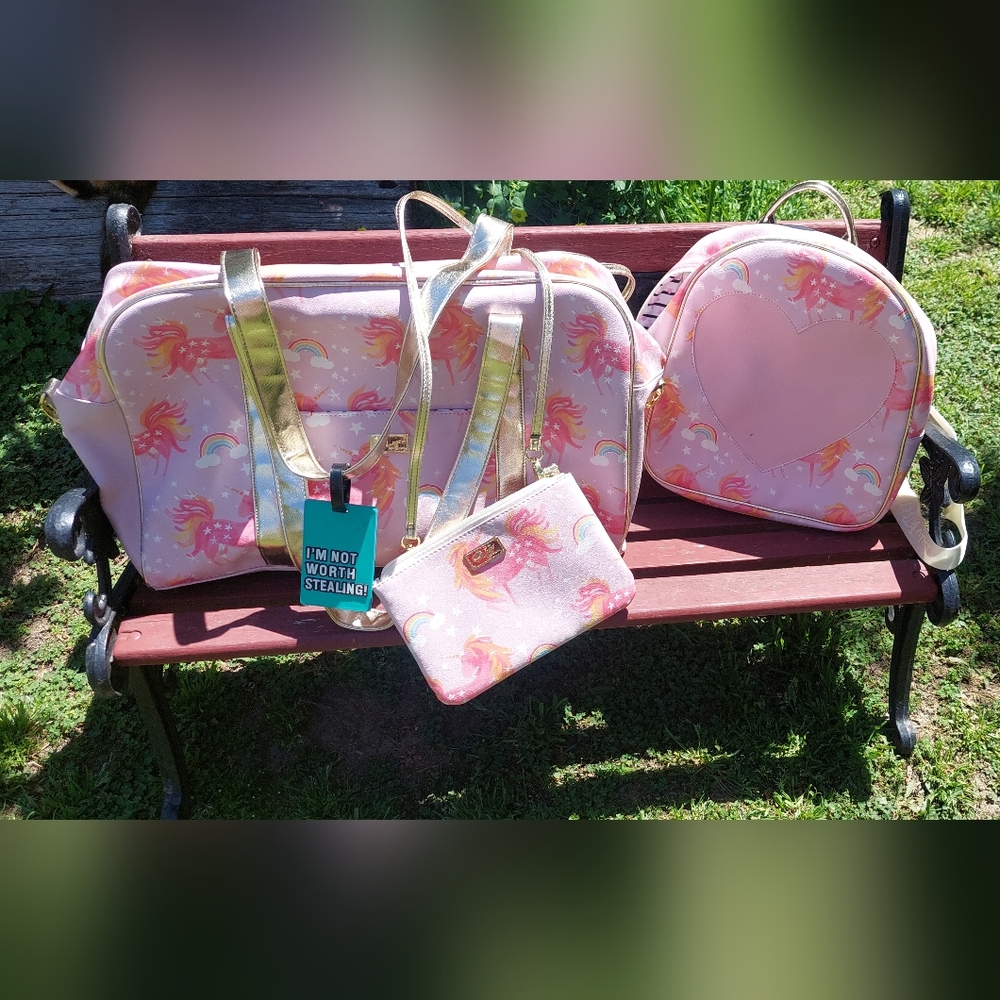 NEW! Betsey Johnson 3pc Pastel Rainbow Unicorn Weekender Backpack Wristlet SET